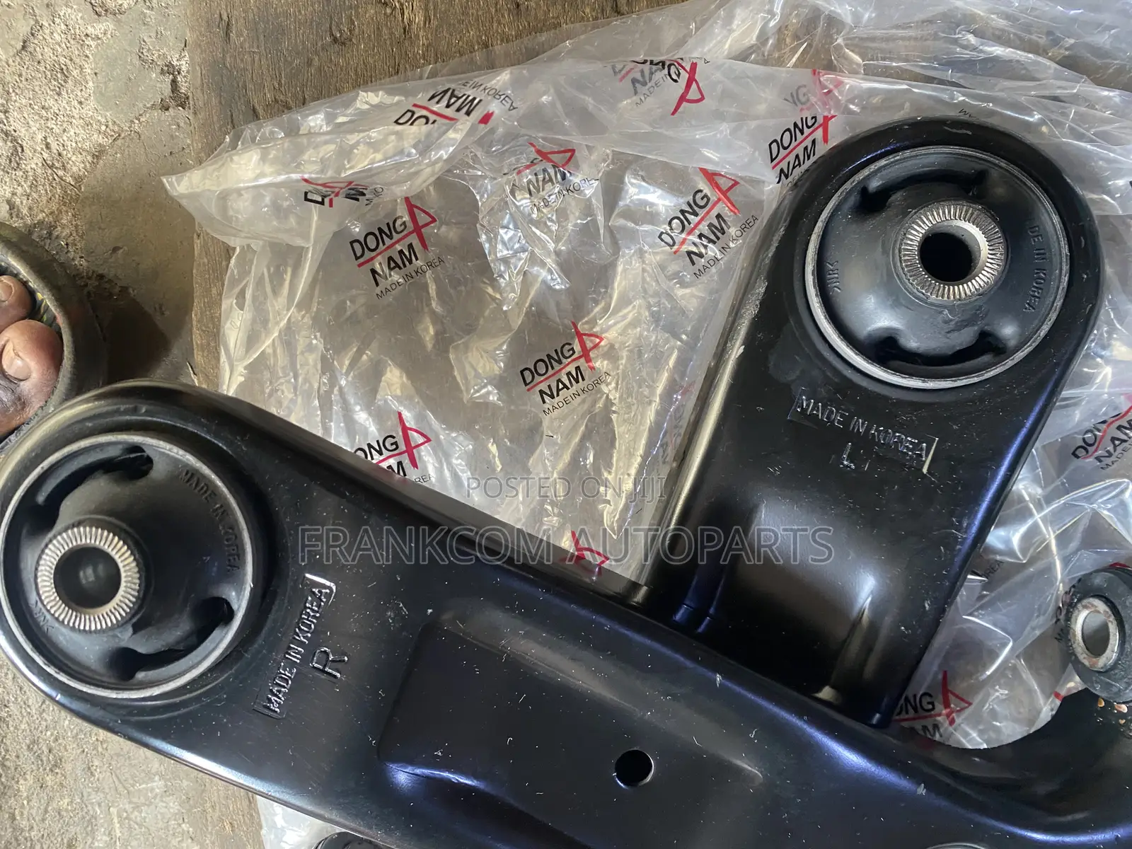 Hyundai Elantra 2012-2016 Front Lower Arms Brand New (Made in Korea)