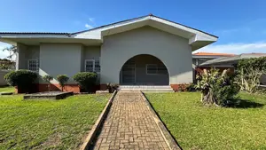 6bdrm House in George Properties, Accra Metropolitan for rent