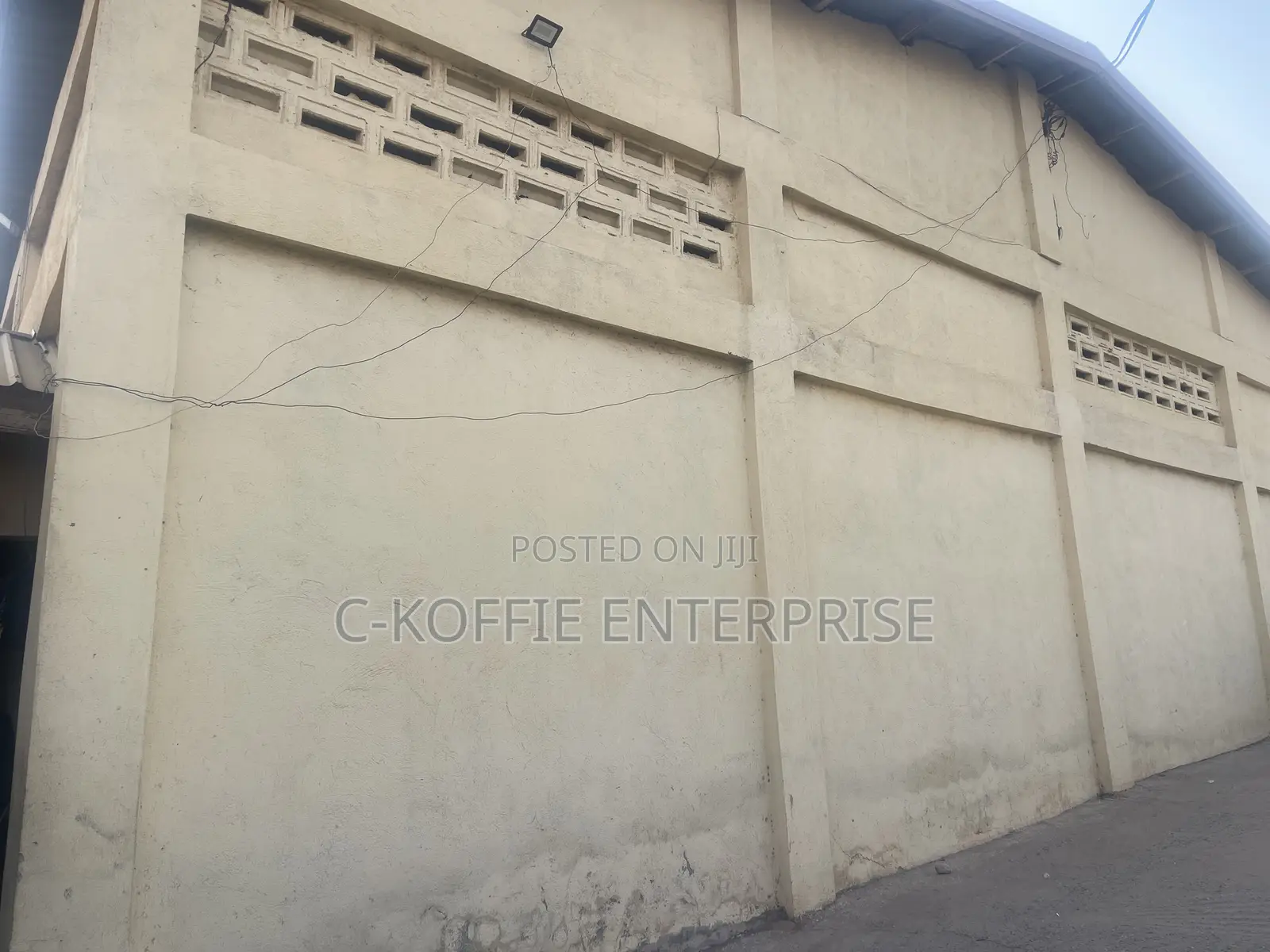 500 SQM Warehouse at Spintex Palace for Rent