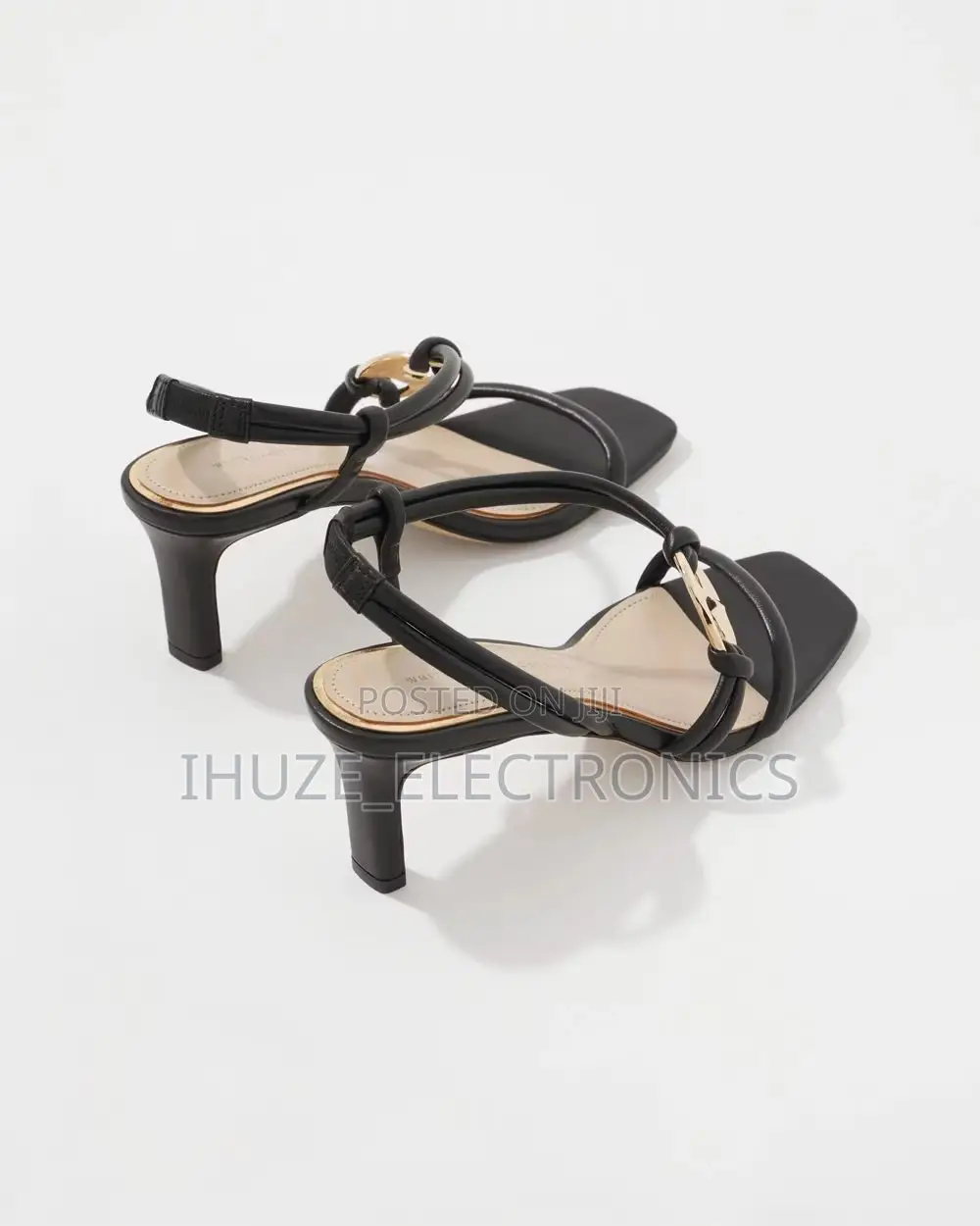 Mariner Link Sandal (Us Size 7). 100% Leather