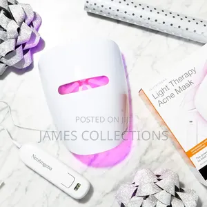 Neutrogena Light Therapy Acne Treatment Face Mask,