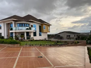 Furnished 7bdrm House in Ahodwo Parakou, Kumasi Metropolitan for sale