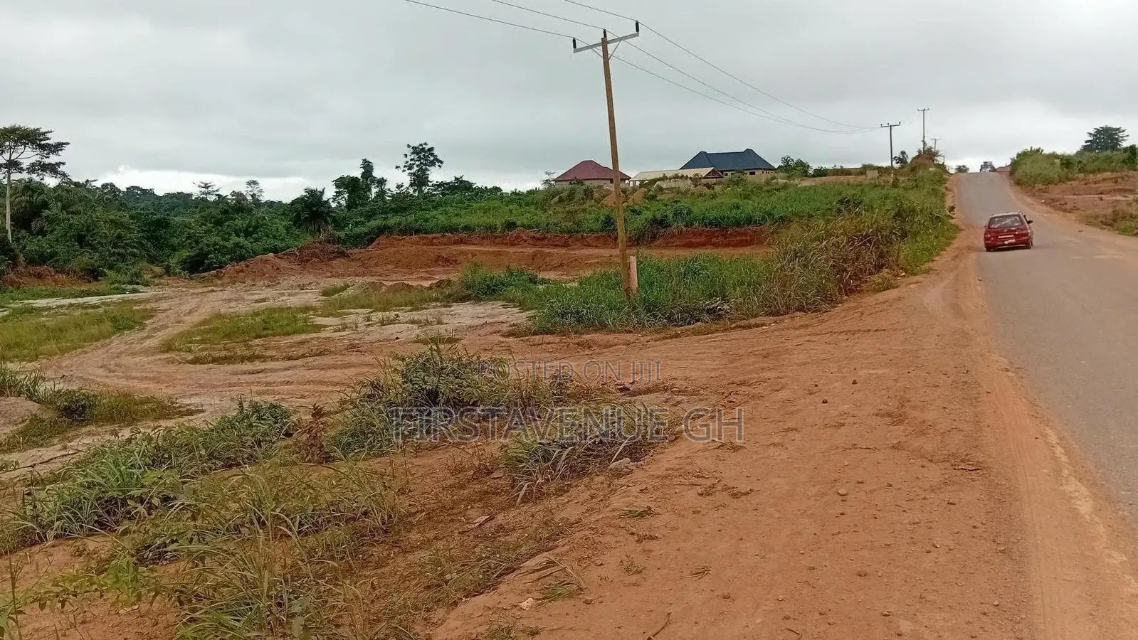 Plots of Land for Residence/Farmland