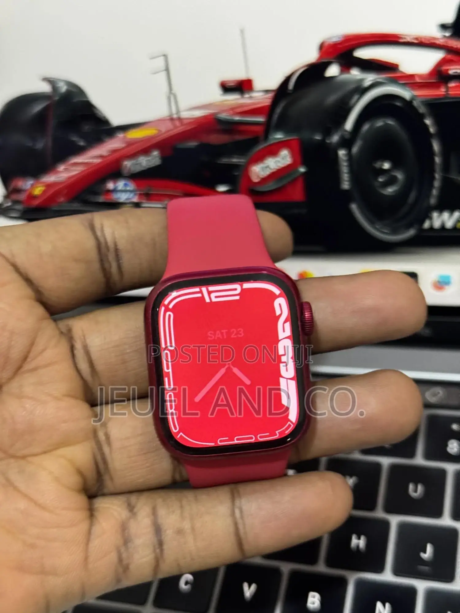Apple Watch Series 7 41mm Red