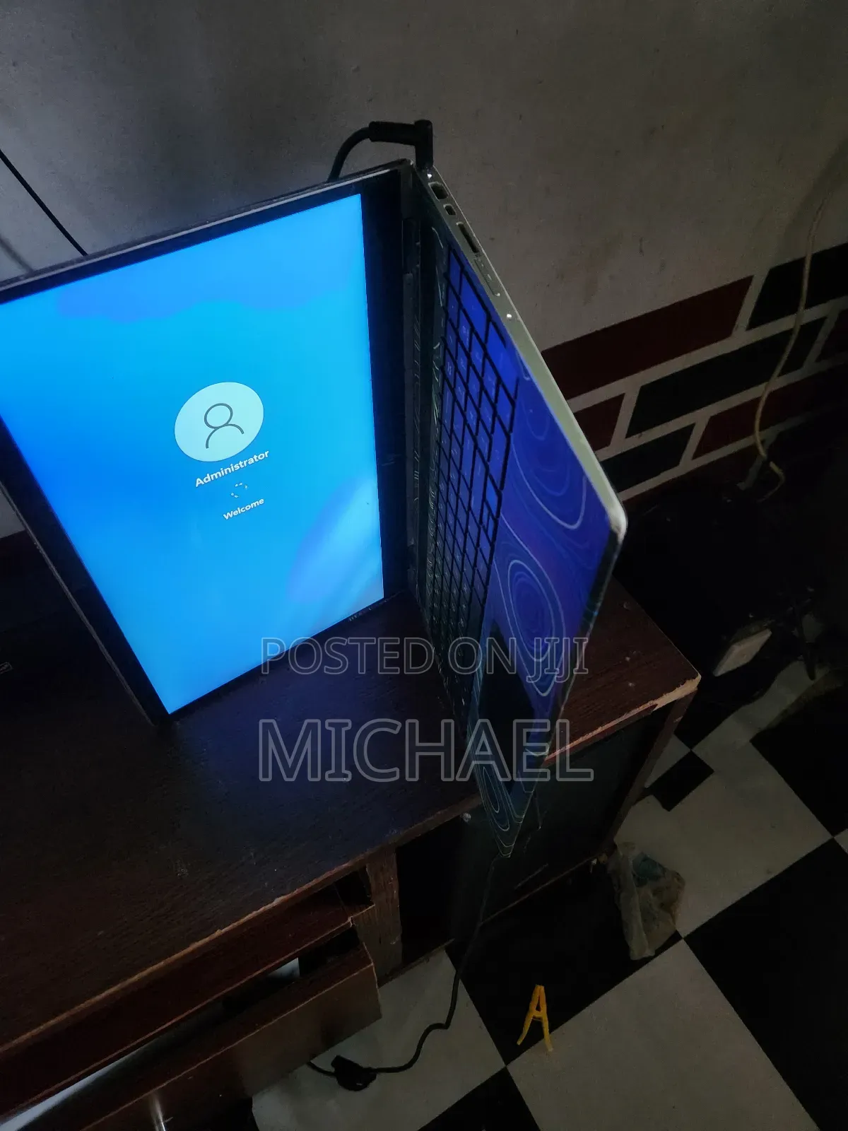 Laptop HP Envy x360 Convertible 15 es2xx 8GB Intel Core i5 HDD 1T