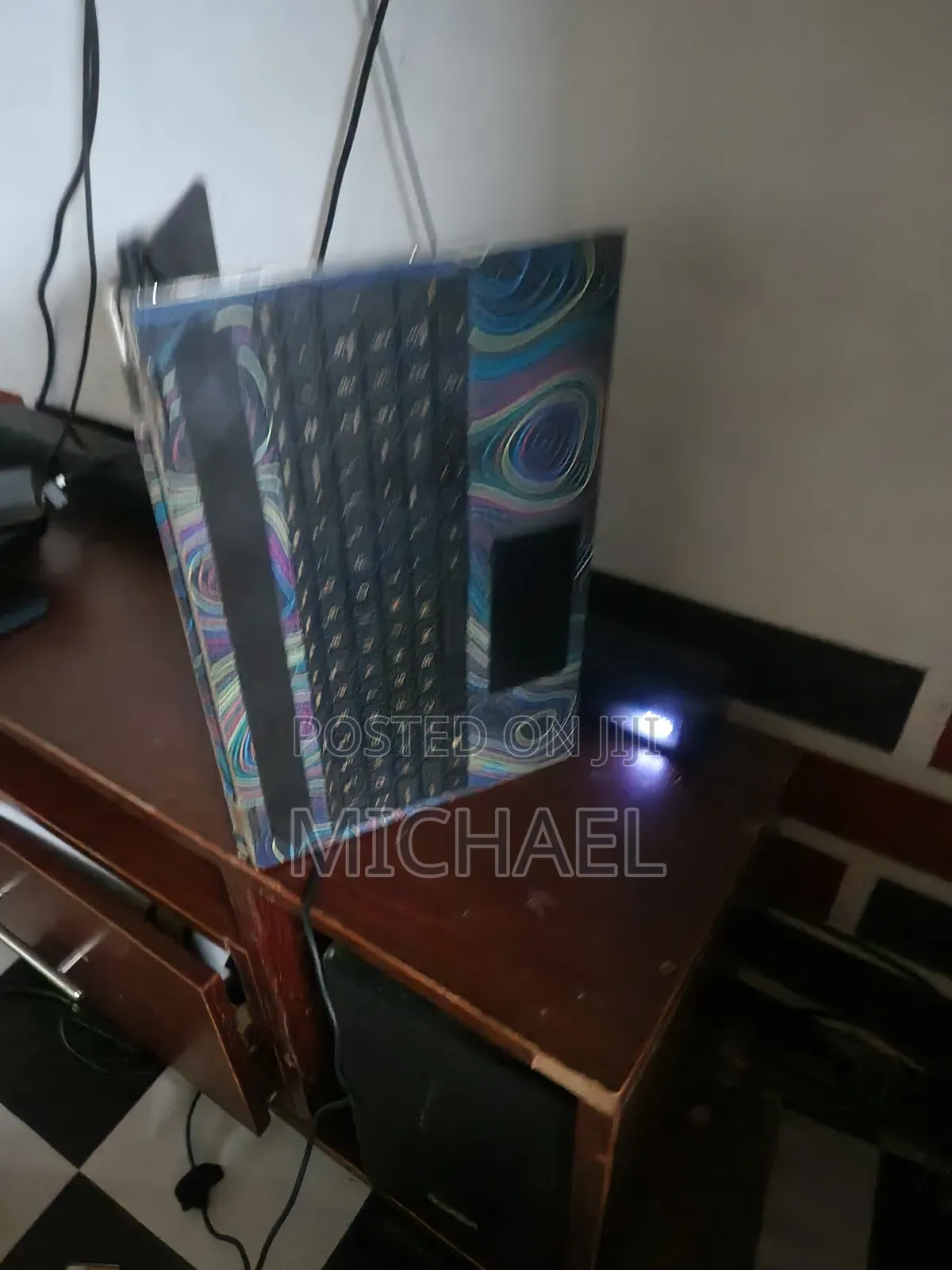 Laptop HP Envy x360 Convertible 15 es2xx 8GB Intel Core i5 HDD 1T
