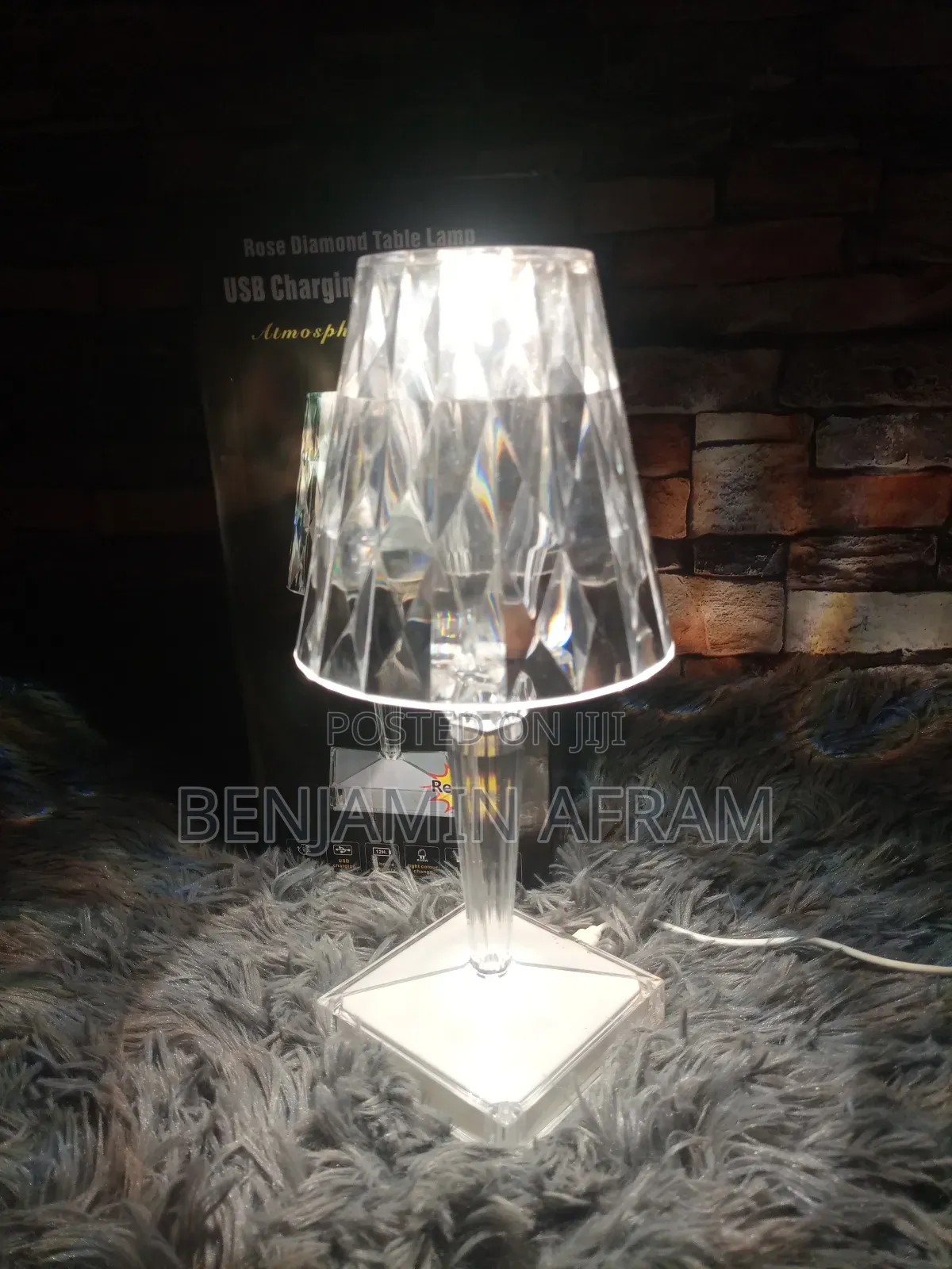 Rose Diamond Table Lamp