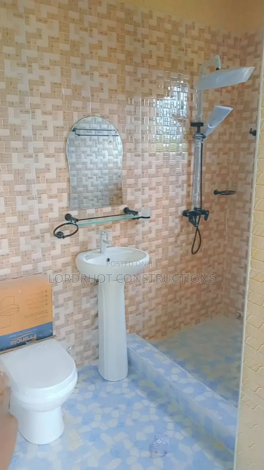 2bdrm Apartment in Ajarie Estate Road, Kasoa for sale