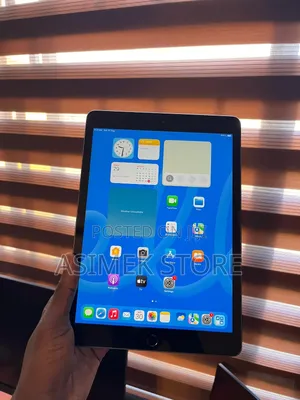 Apple iPad 10.2 (2019) 128 GB Gray
