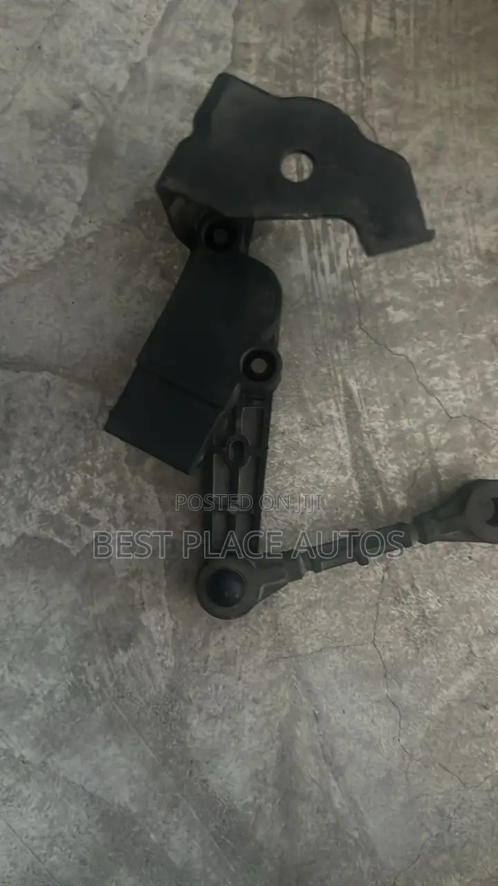 Range Rover Vogue 2016 Height Sensor