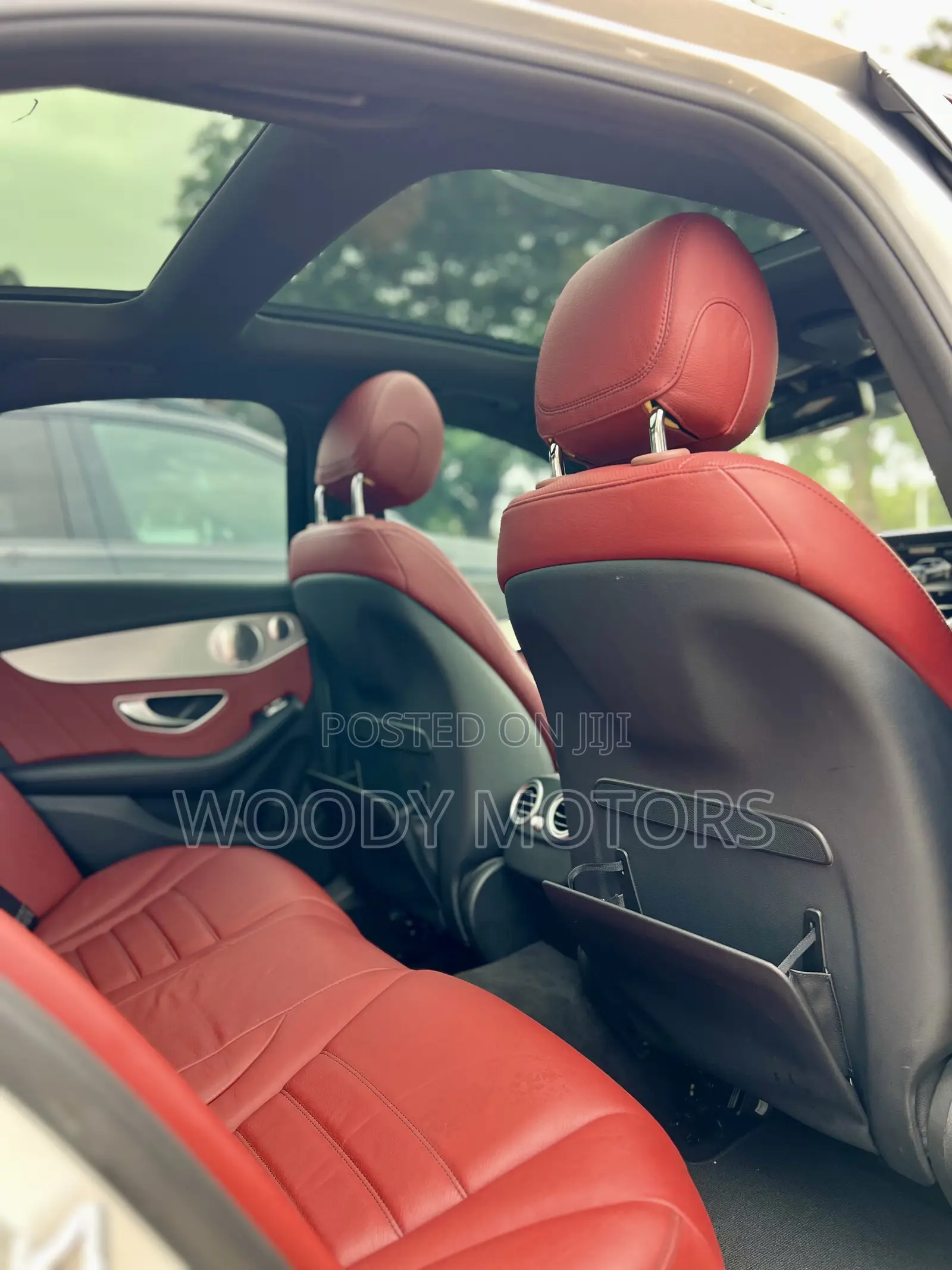 Mercedes-Benz C300 Sport 4dr AWD 4Matic Sedan (2.0L 4cyl 7A) 2015