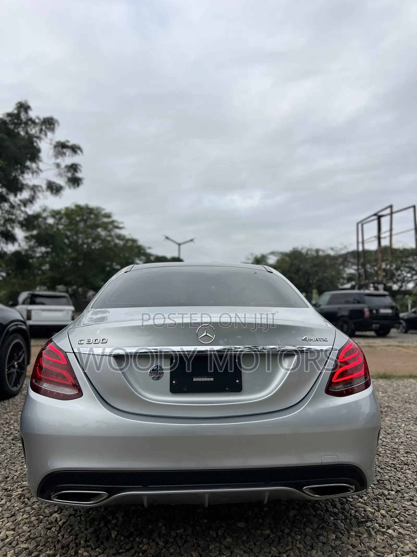 Mercedes-Benz C300 Sport 4dr AWD 4Matic Sedan (2.0L 4cyl 7A) 2015