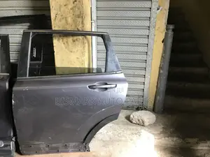 Honda CRV 2017-2018-2019-2020-2021-2022 Back Door Complete