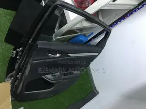Honda Civic 2016-2017-2018-2019 Back Door Complete