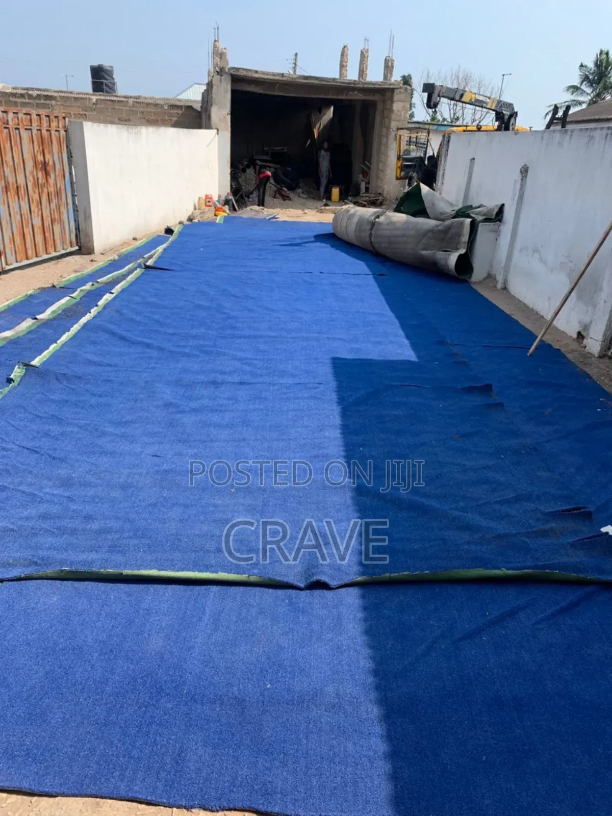 Artificial Green and Blue Carpet for Rent