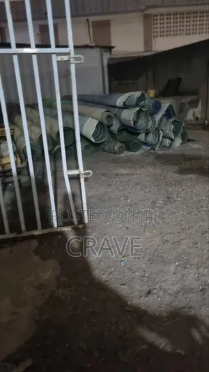 Artificial Green and Blue Carpet for Rent