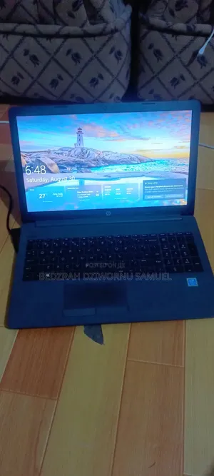 Laptop HP 15 4GB Intel HDD 1T