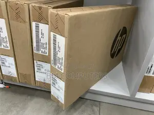 New Laptop HP EliteBook 840 G10 16GB Intel Core i7 SSD 512GB