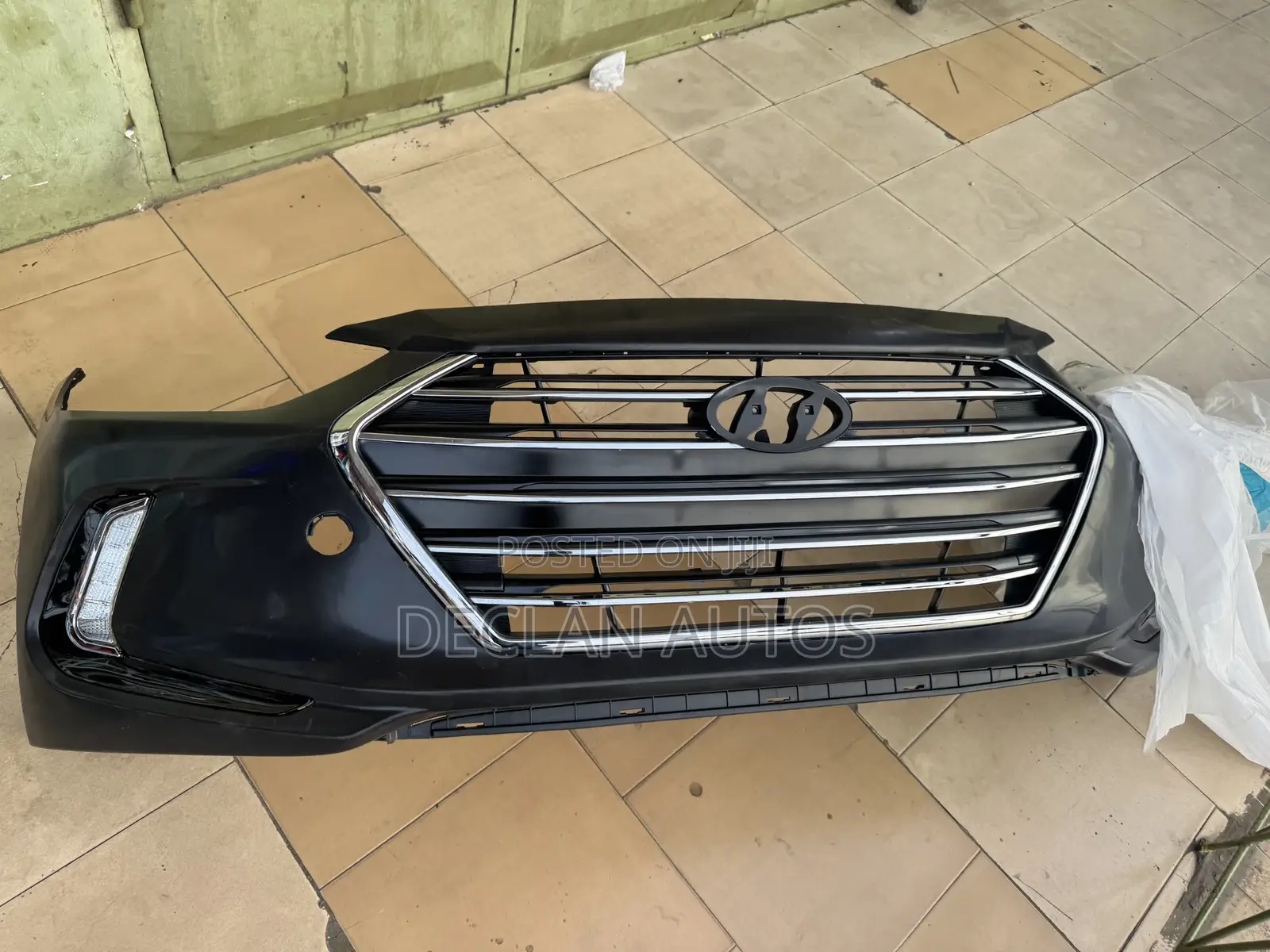 2017-2019 Hyundai Elantra Sedan Front Bumper