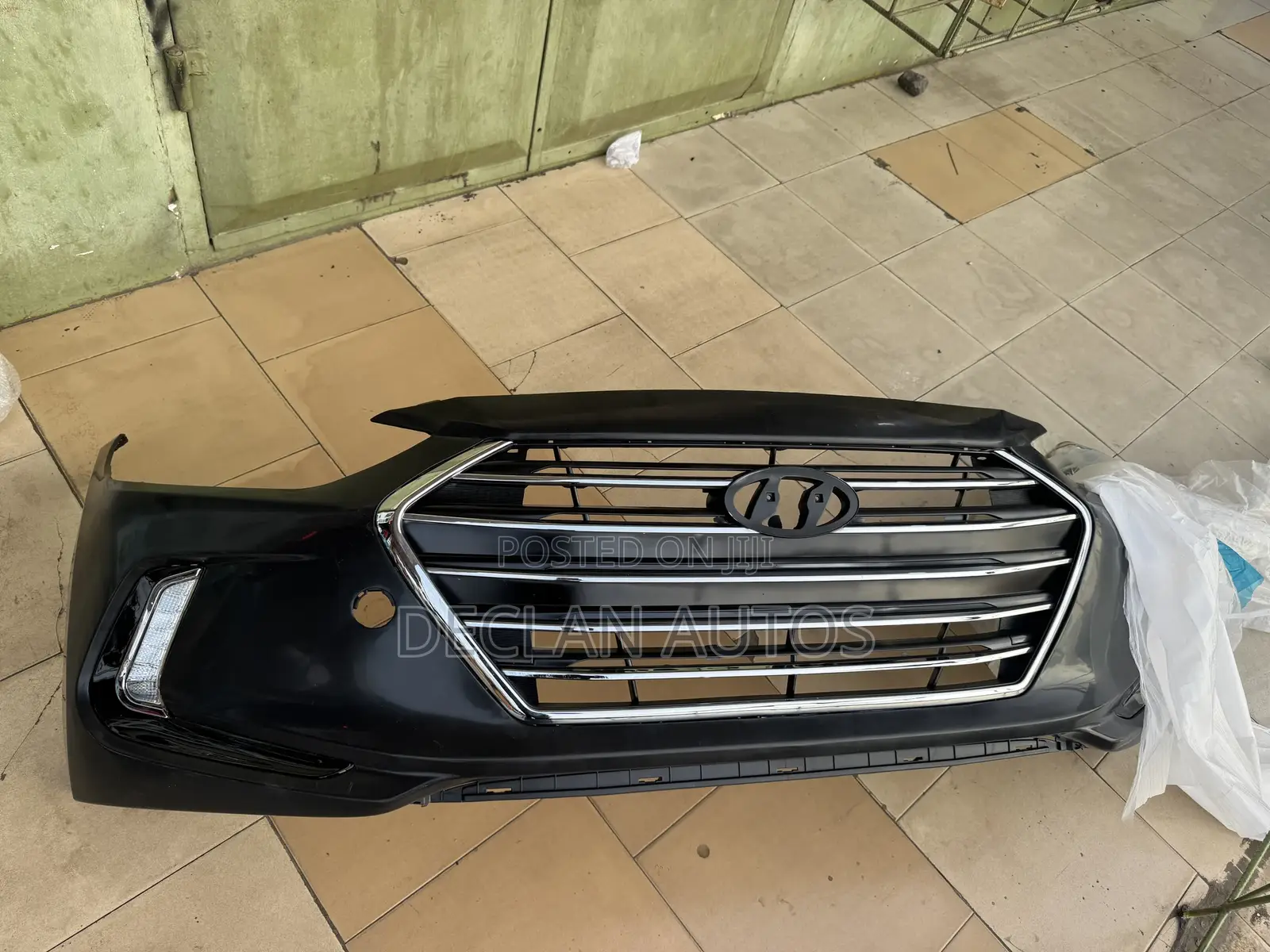 2017-2019 Hyundai Elantra Sedan Front Bumper