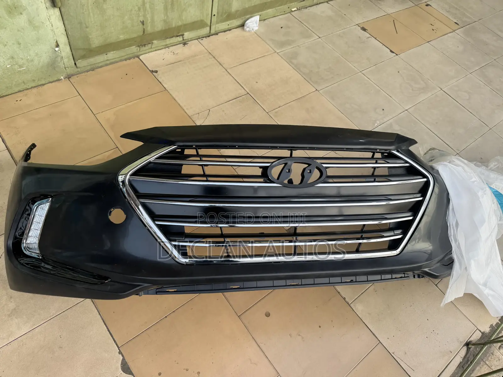 2017-2019 Hyundai Elantra Sedan Front Bumper