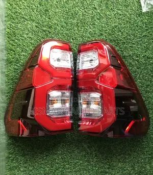 Toyota Hilux 2020-2021-2022-2023-2024 Taillight Pair