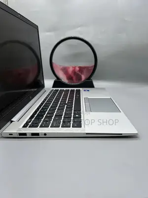 Laptop HP EliteBook 840 G8 16GB Intel Core I7 SSD 512GB