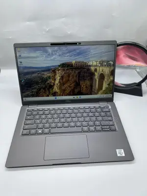 Laptop Dell Latitude 7410 16GB Intel Core i5 SSD 512GB
