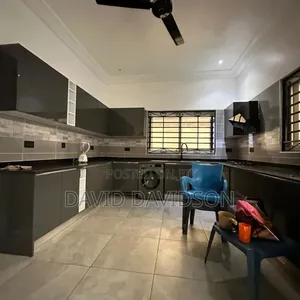 Furnished 4bdrm House in 4 Bedroom Executive, Tema Metropolitan
