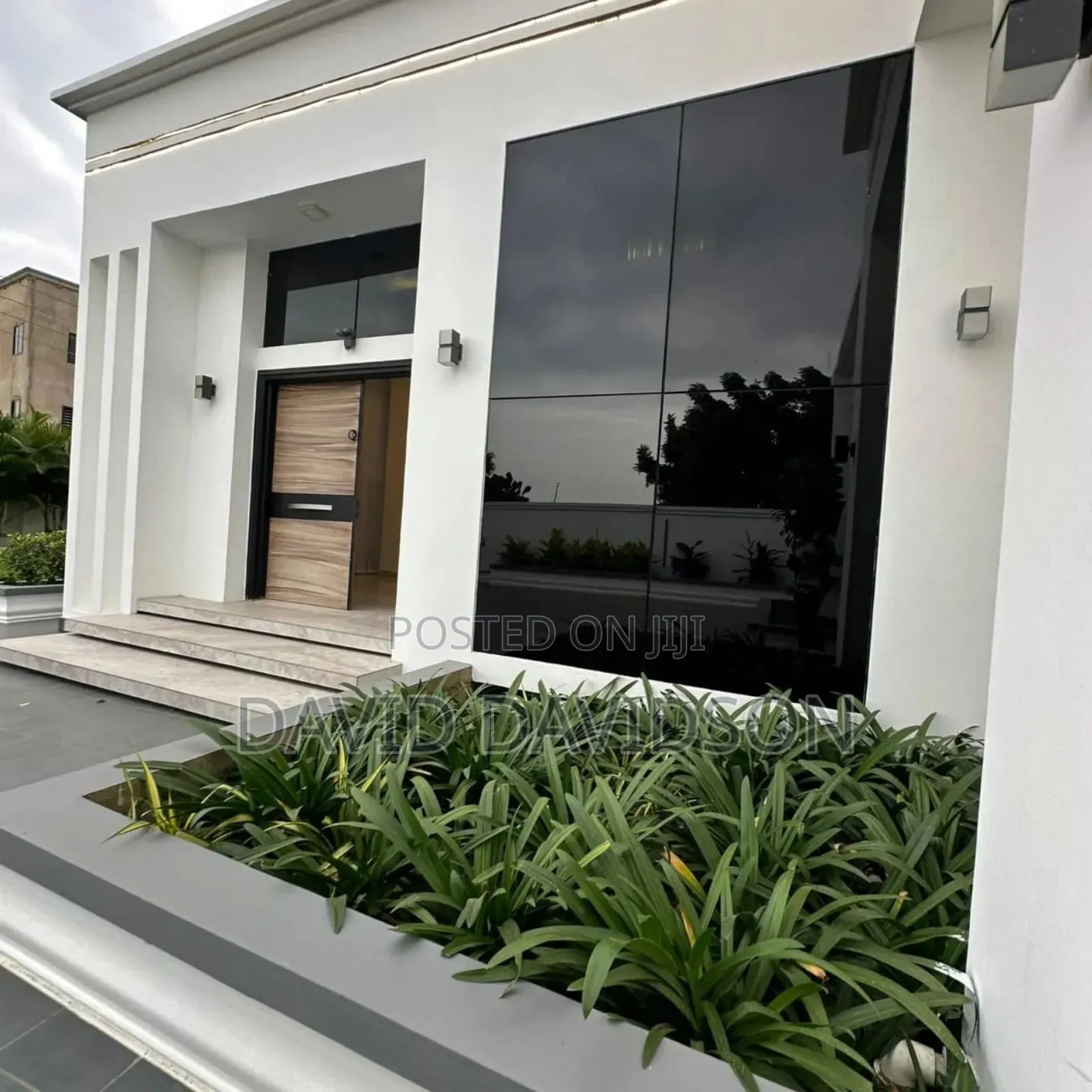 Furnished 4bdrm House in 4 Bedroom Executive, Tema Metropolitan