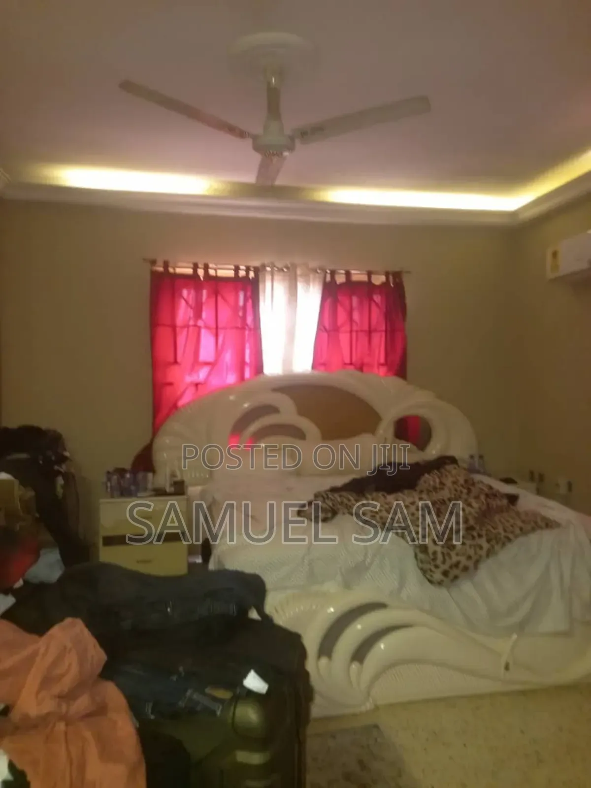5bdrm House in Tema Community 5 for sale