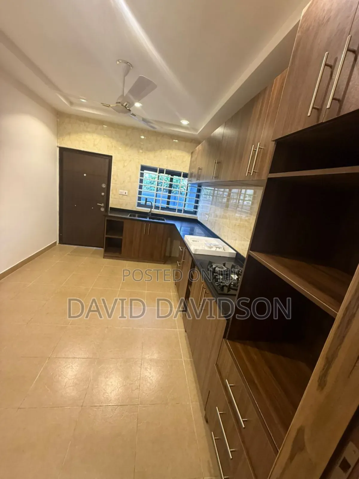 3bdrm House in 3 Bedroom New House, Tema Metropolitan for sale