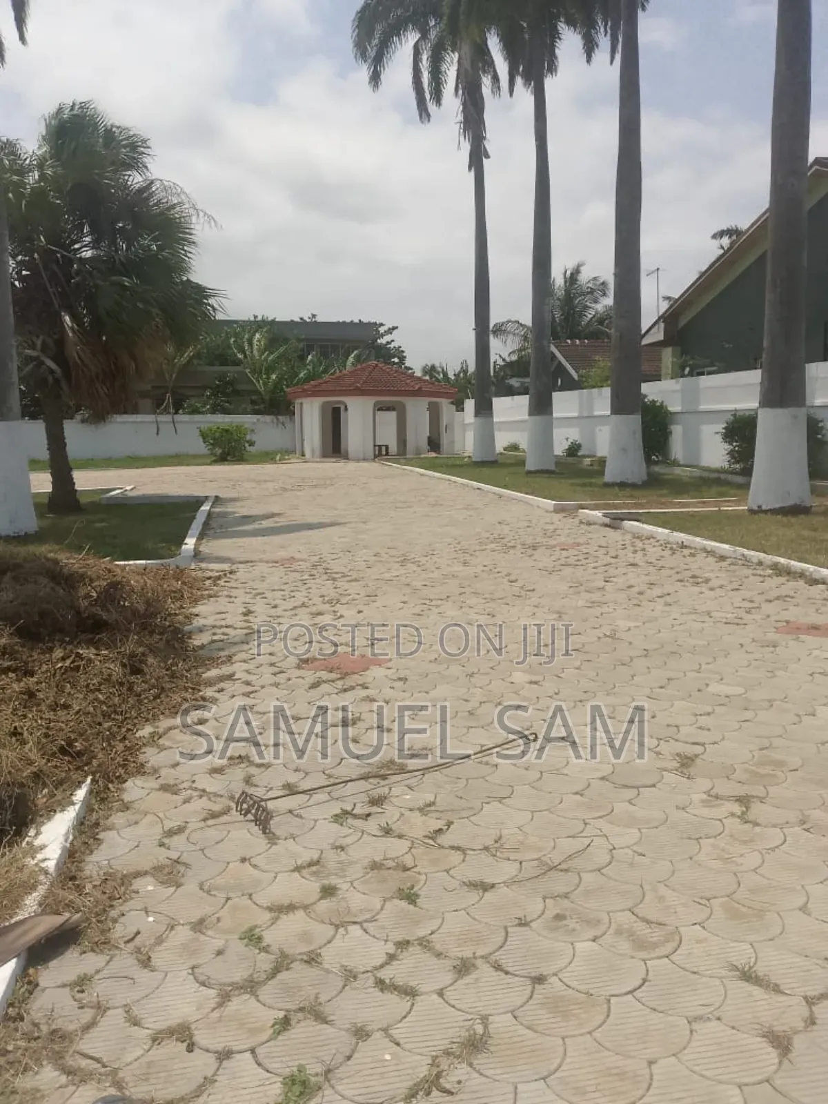 5bdrm House in Tema Community 10 for rent