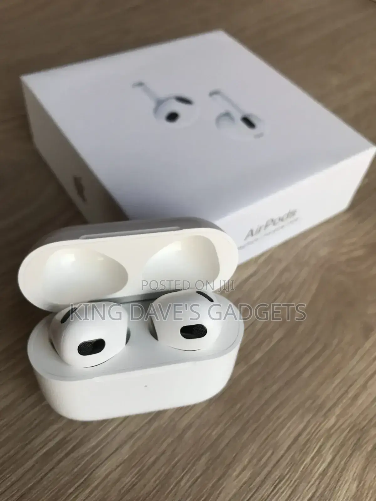 Airpods 3 (3rd Gen)
