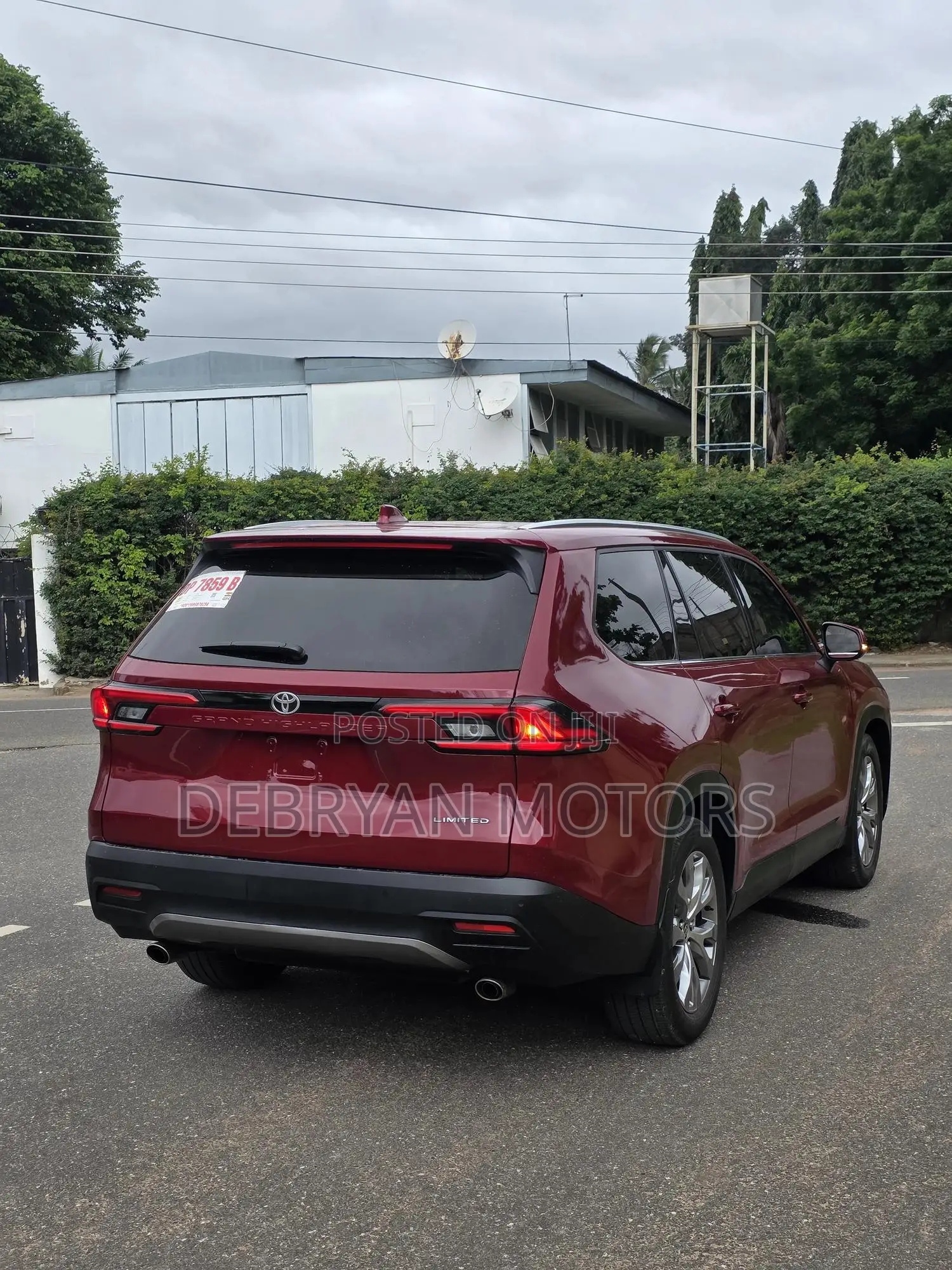 Toyota Grand Highlander Limited AWD 2024 Red