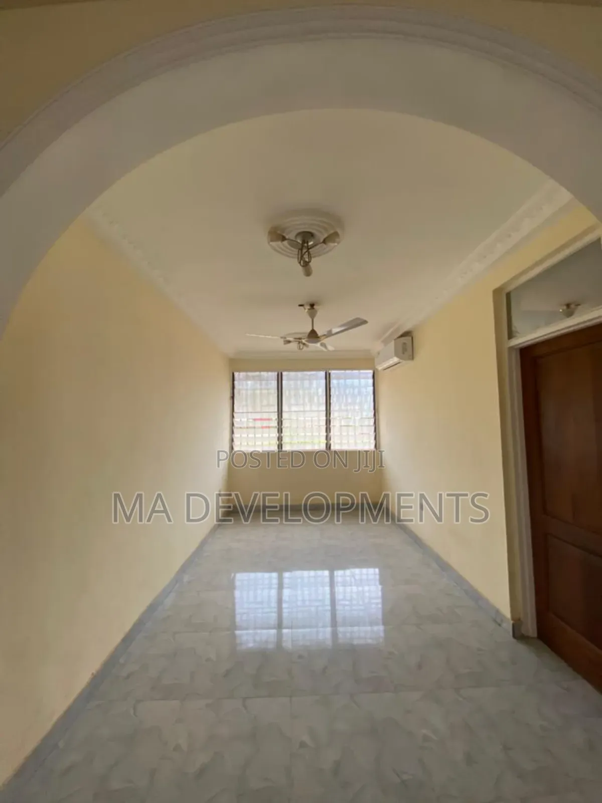 2bdrm Apartment in Madev Realty, Ofankor for rent
