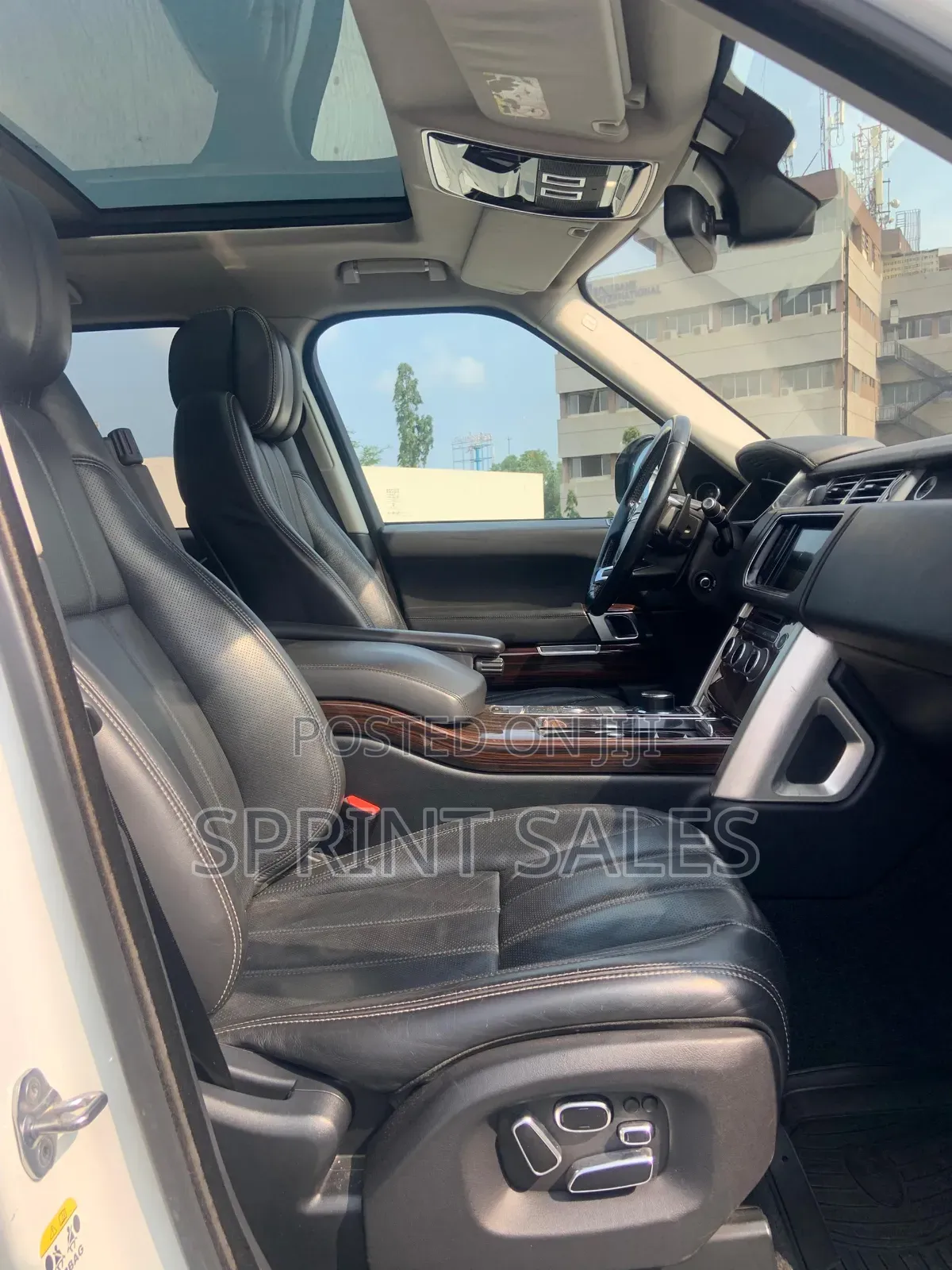 Land Rover Range Rover Vogue 2014 White