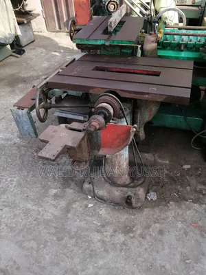 Japanese Use Table Saw