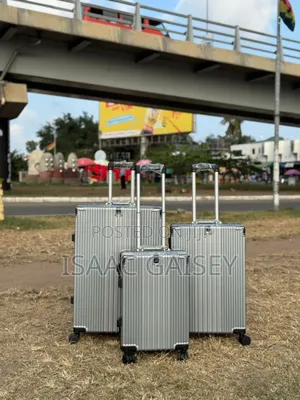 Durable Executive Luxury Zipless Luggages Promo From1st-6th September