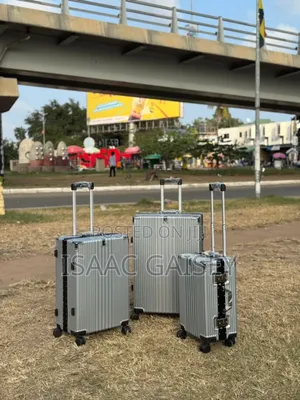 Durable Executive Luxury Zipless Luggages Promo From1st-6th September