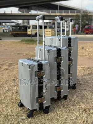 Durable Executive Luxury Zipless Luggages Promo From1st-6th September