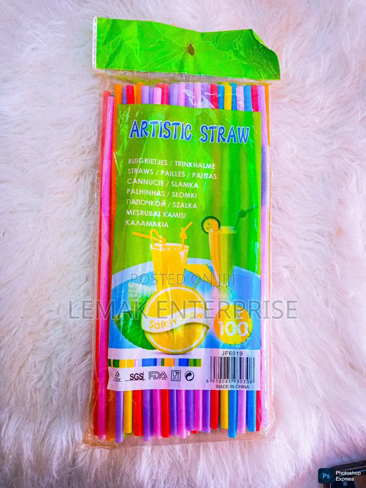 Artisctic Straw