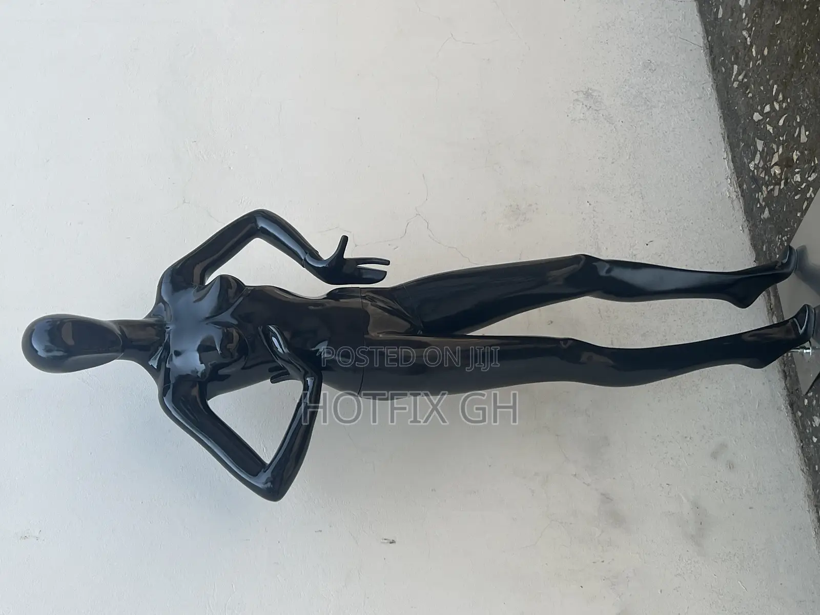 Black Pose Famale Mannequin Black