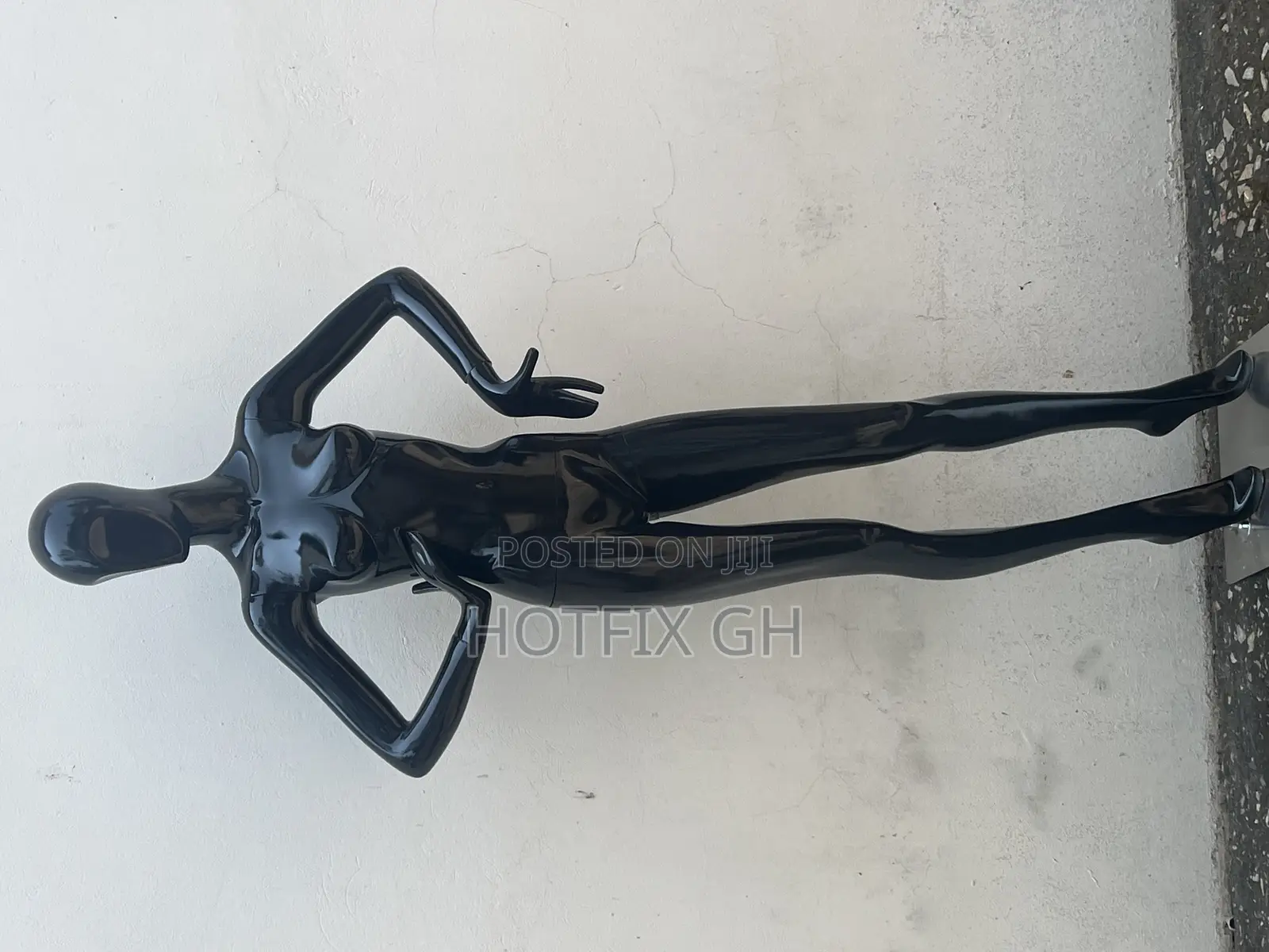 Black Pose Famale Mannequin Black