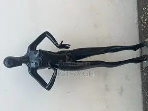 Black Pose Famale Mannequin Black