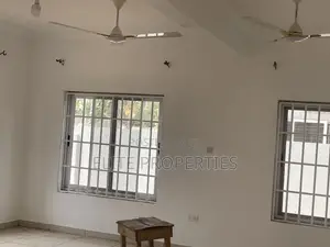 4bdrm Duplex in Community 25 Hfc for rent