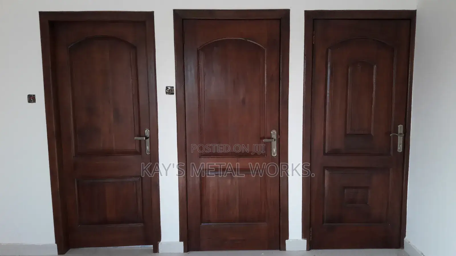 Walnut Stain Wood Door Spraying Finishing