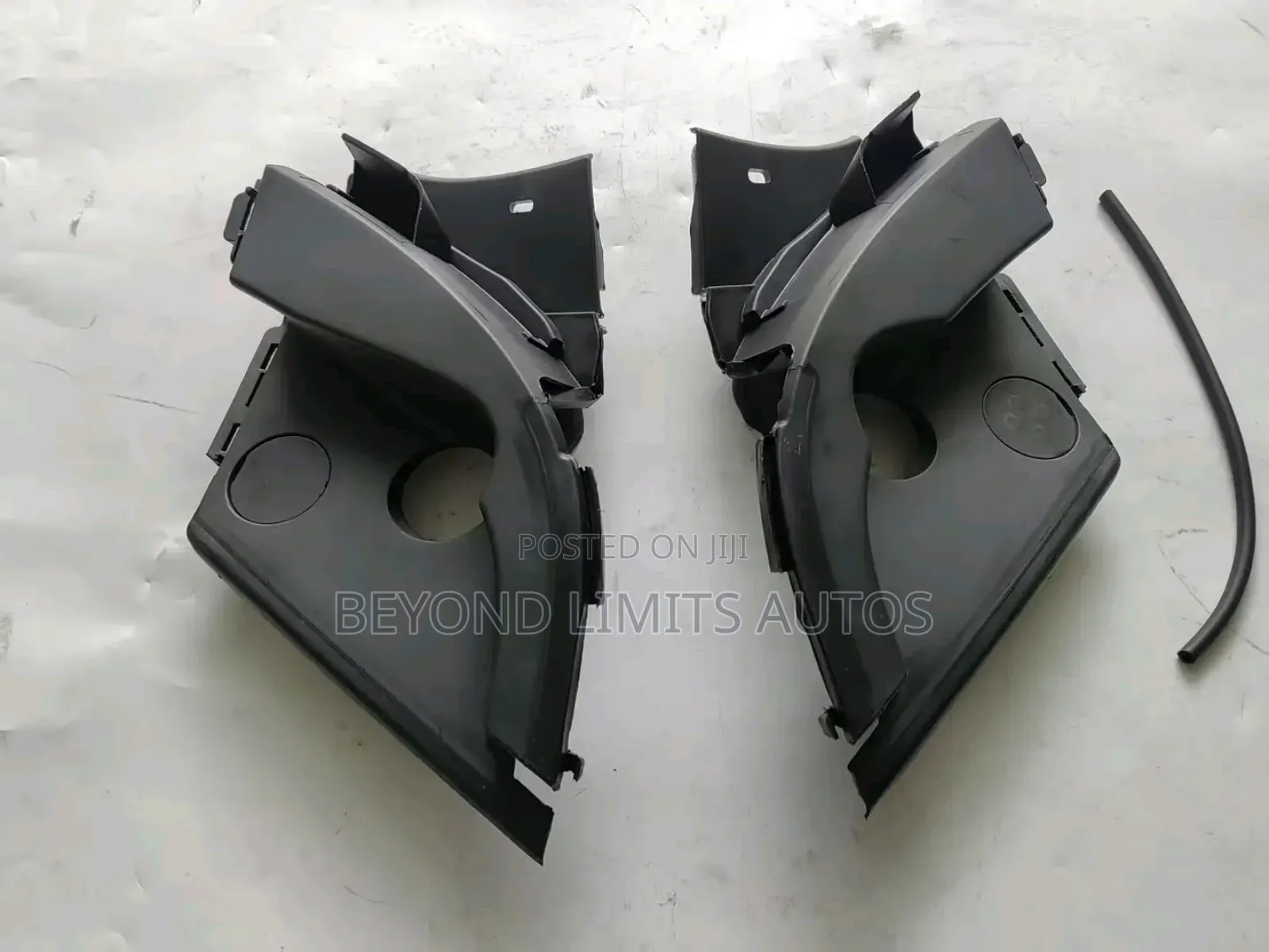 Honda Civic 2096,2007,2008,2009,2010,2011 Wiper Ends Vent