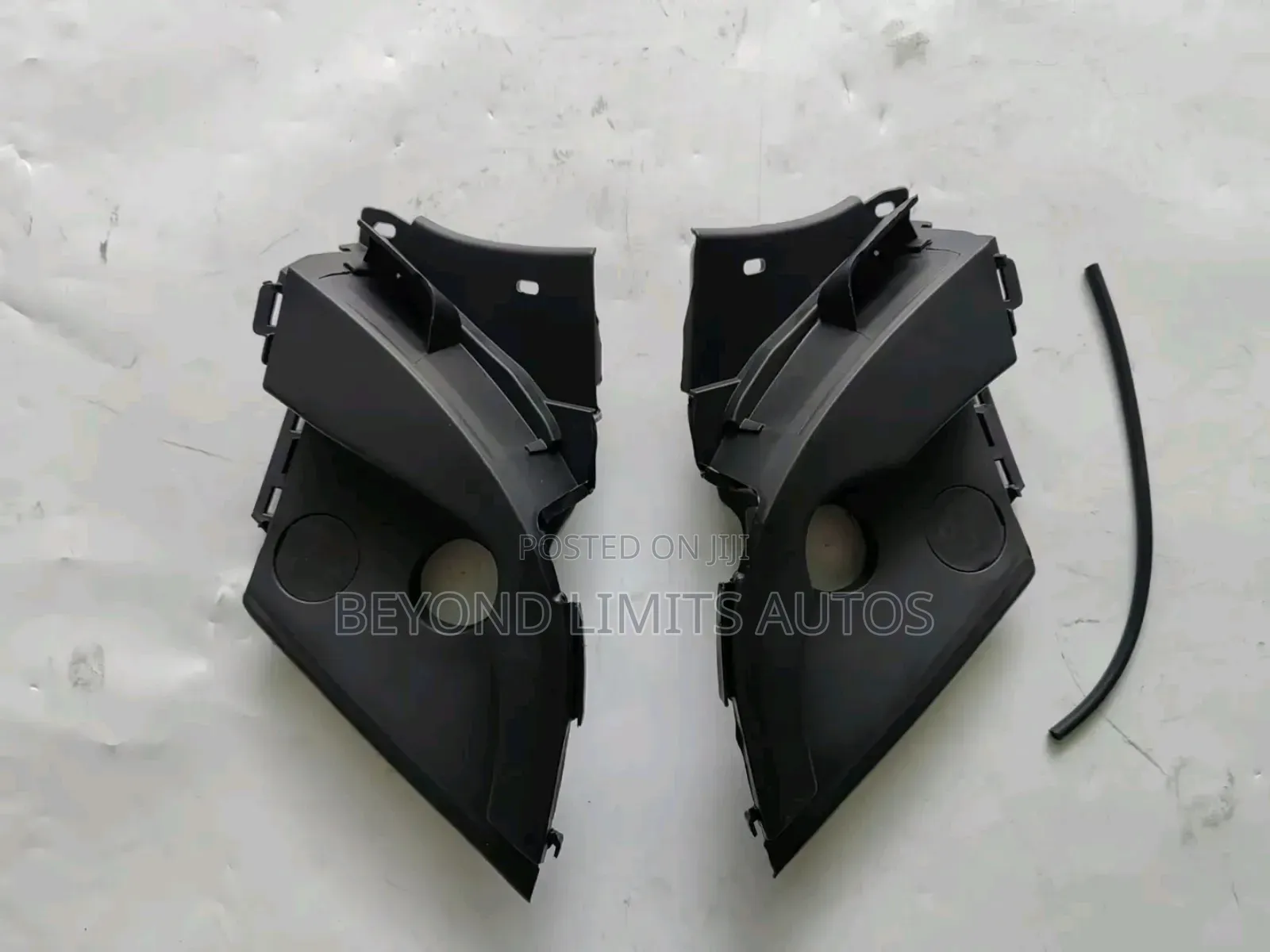 Honda Civic 2096,2007,2008,2009,2010,2011 Wiper Ends Vent