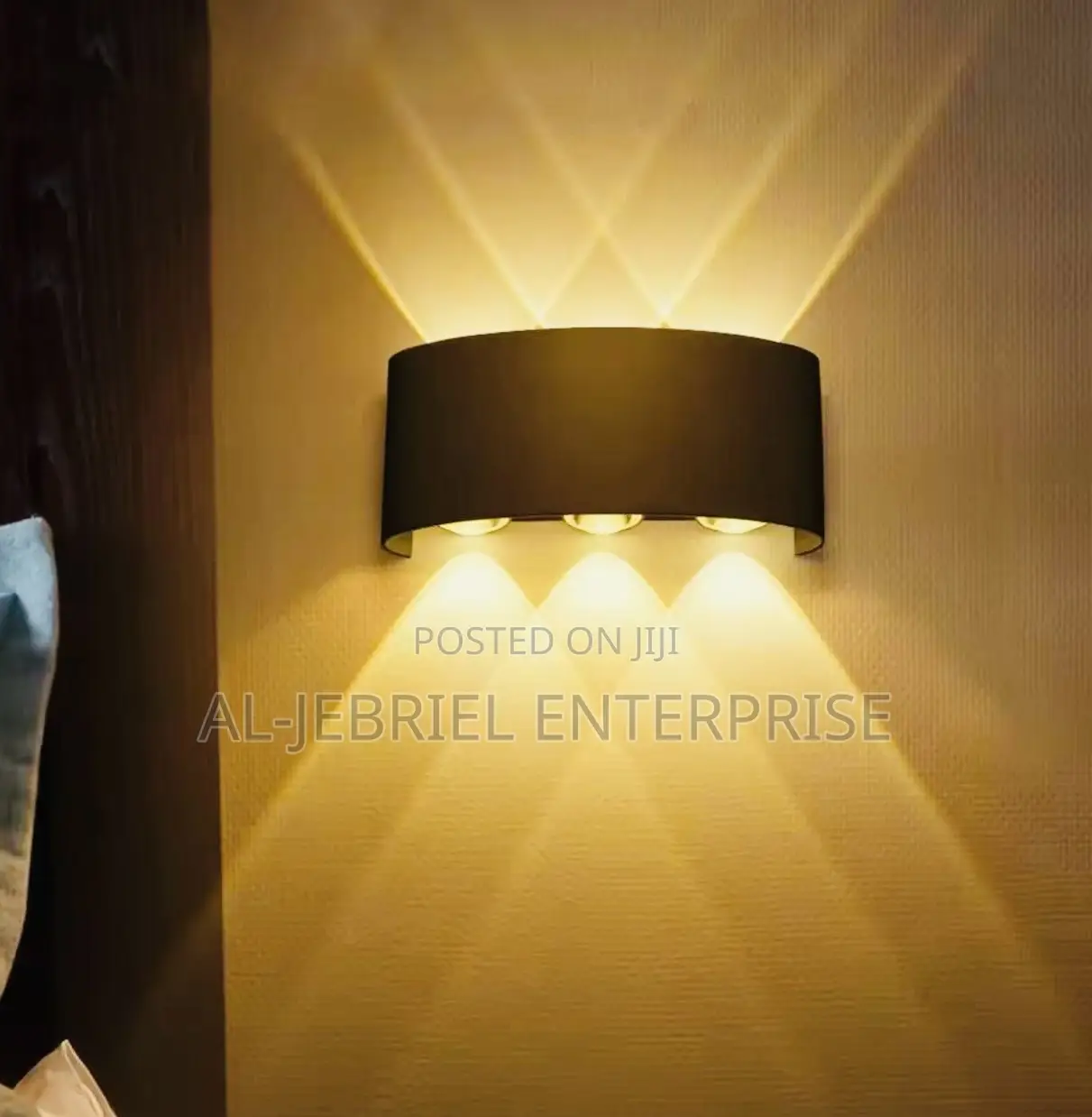 Modern Design Wall Light